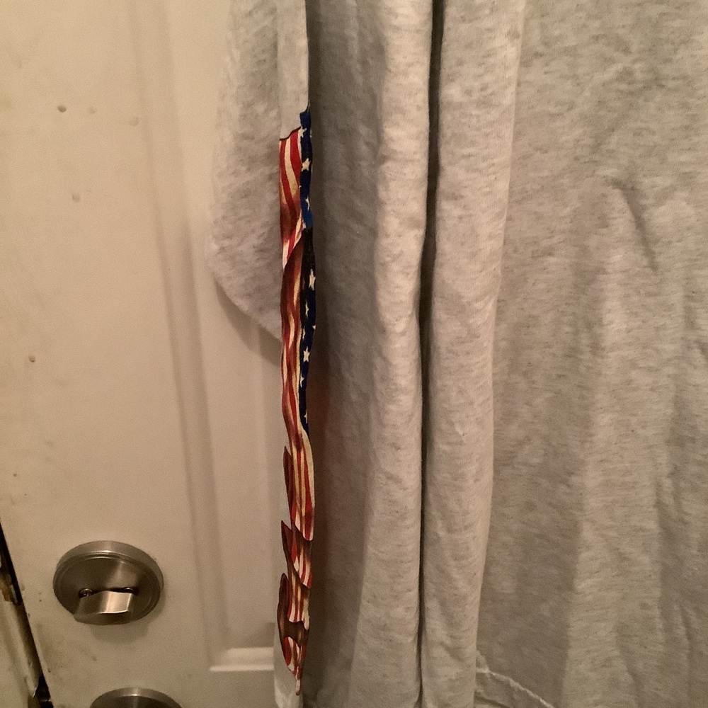 2nd amend shirt 2XL - Picture 4 of 5